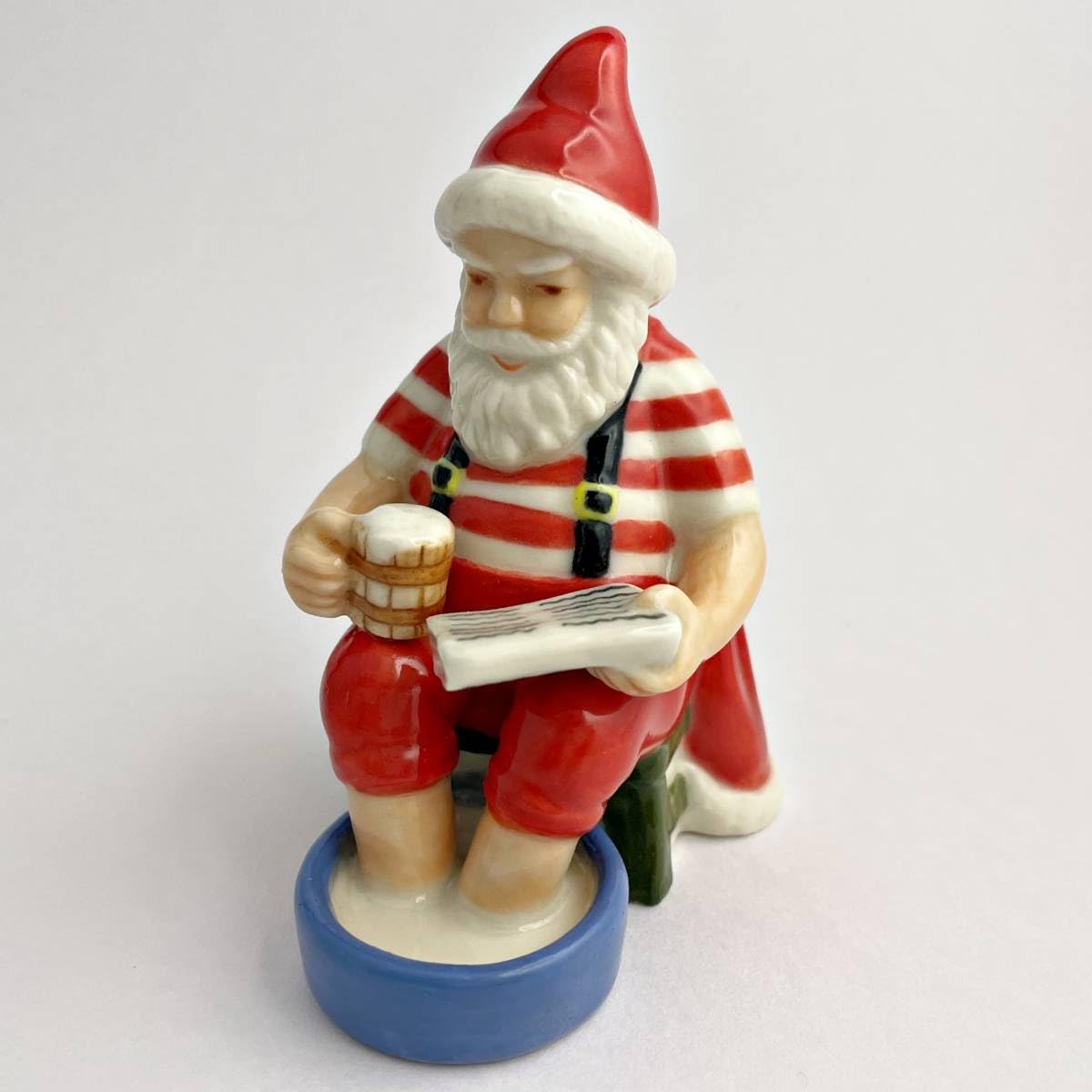 ♥️ 美品 ロイヤルコペンハーゲン サンタクロース 2014 フィギュリン ♥️ Amazon.co.jp: ロイヤルコペンハーゲン サンタクロース フィギュ